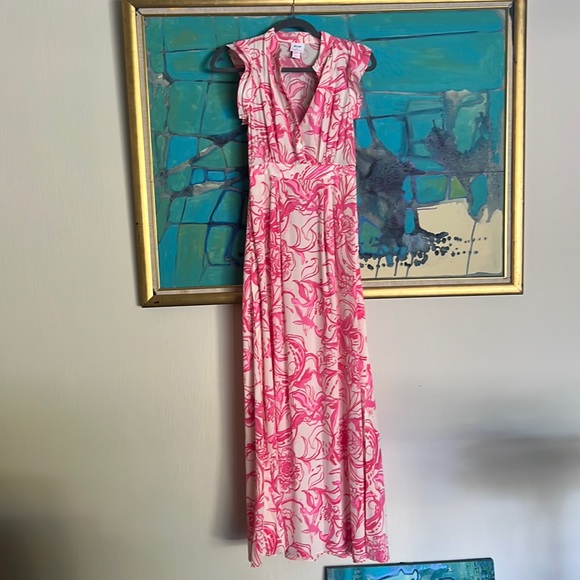 Lilly Pulitzer Dresses & Skirts - Goop Lily Pulitzer kiss kiss print Palm Beach Maxi dress